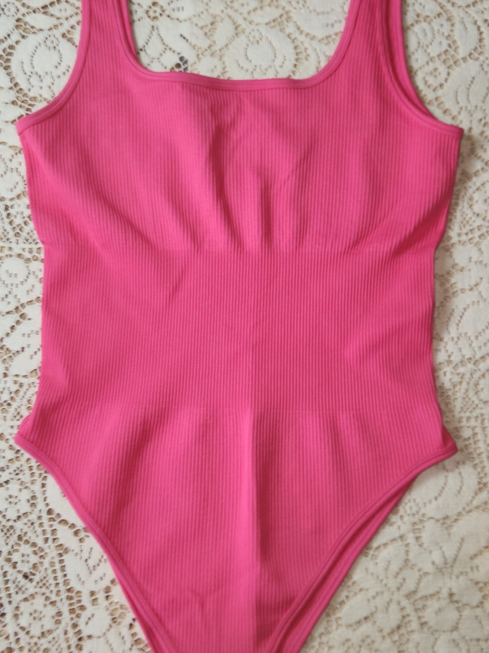 OQQ Womens Ribbed Seamless Bodysuit Neon Pink Scoop Neck Tank Size Large